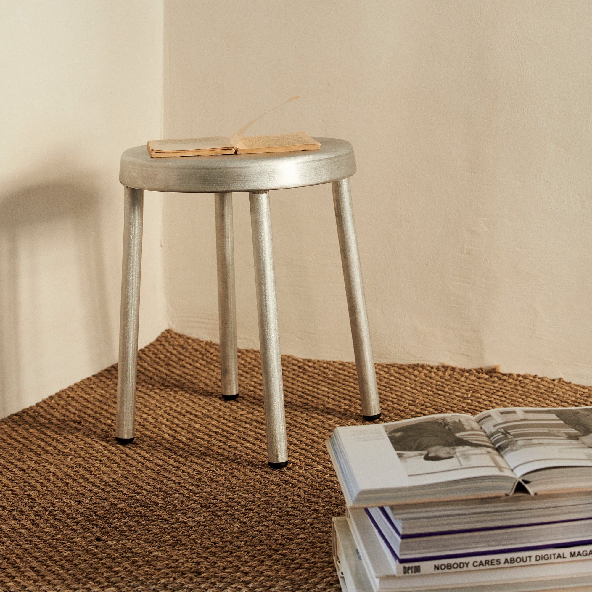 Tasca Stool